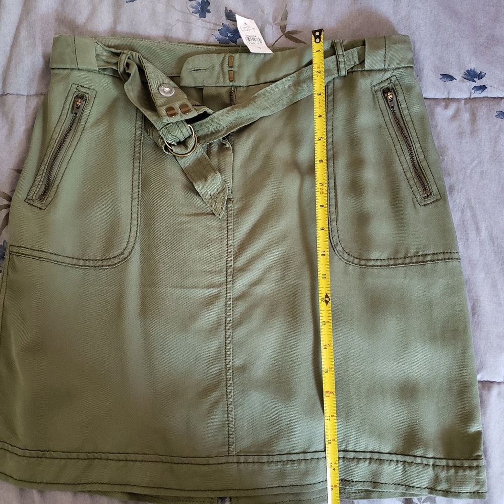 Loft cargo skirt size 10